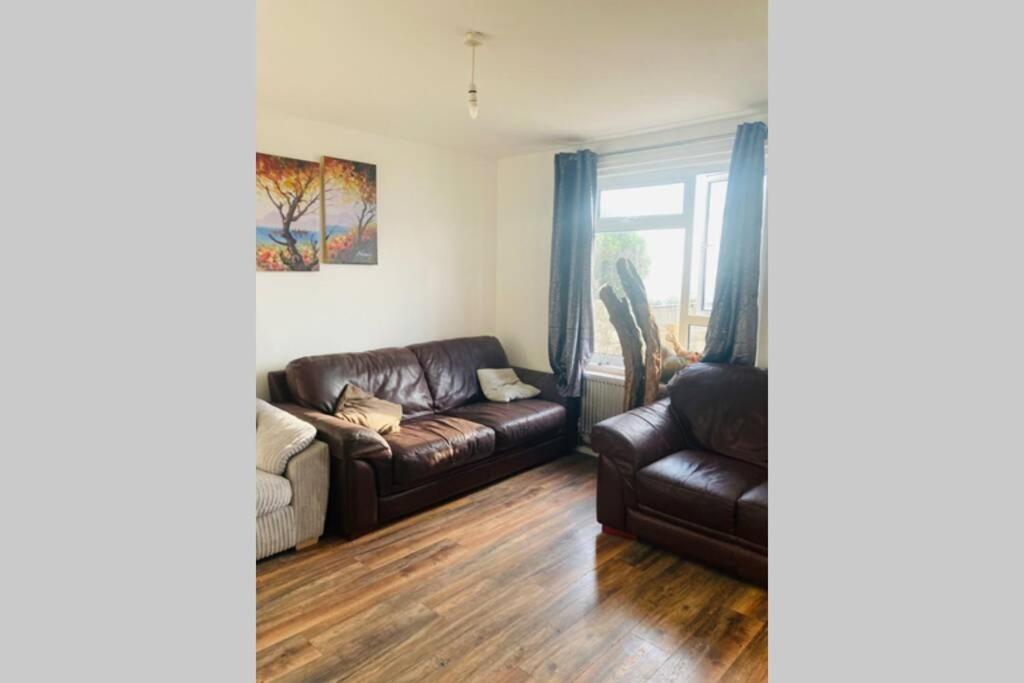 Jurassic View 3 Bed House With Hot Tub Villa Castletown  Bagian luar foto